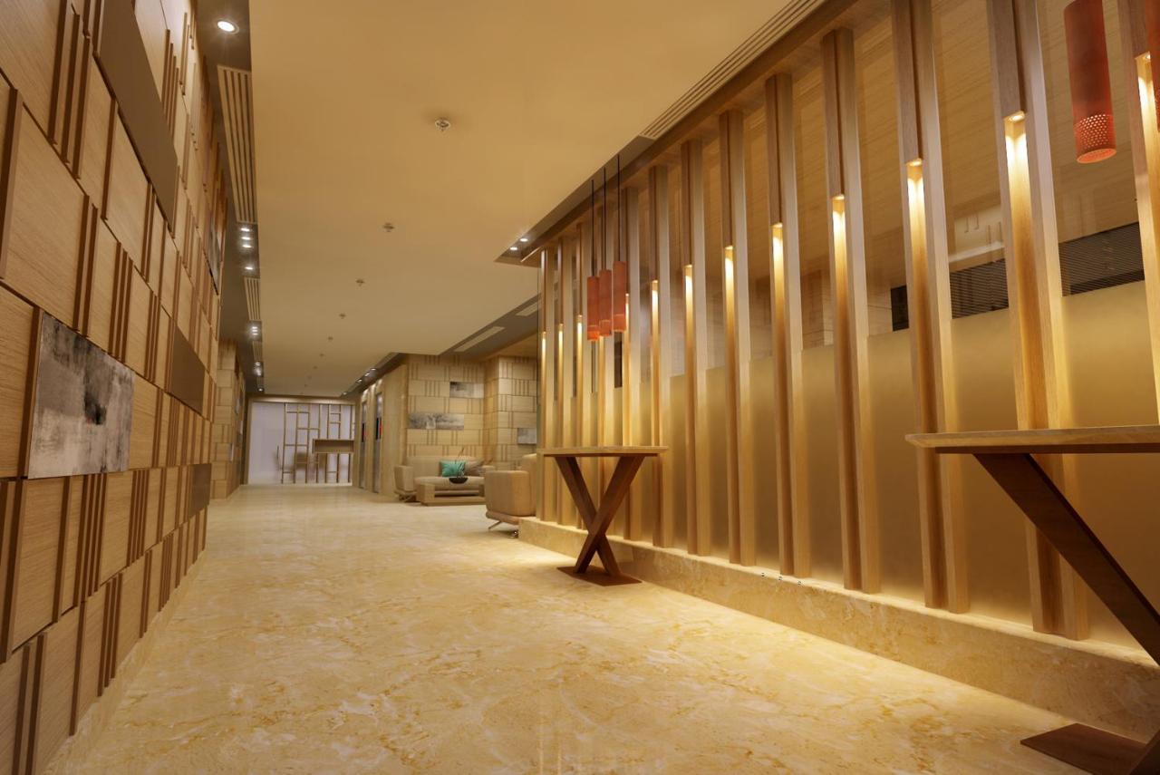 فندق Lemon Tree Premier, بوهفانيشفار المظهر الخارجي الصورة